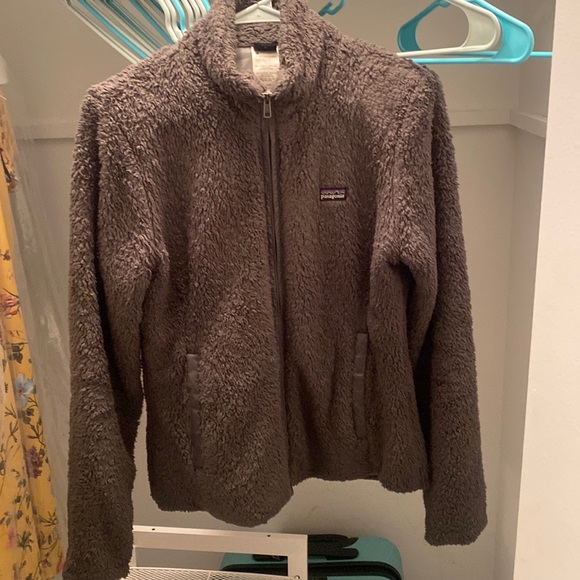 Gray Patagonia zip up - Picture 1 of 2